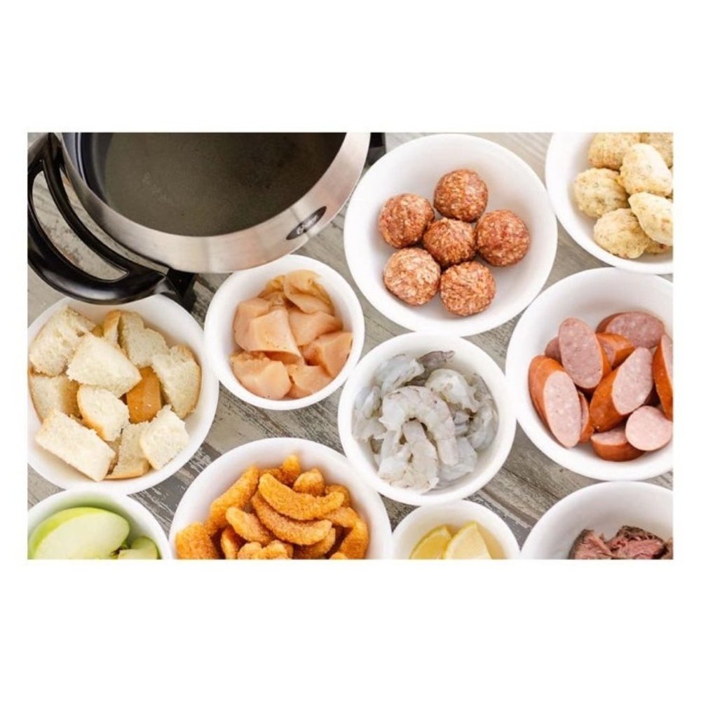 Swissmar Fondue Pot melts chocolate cheese